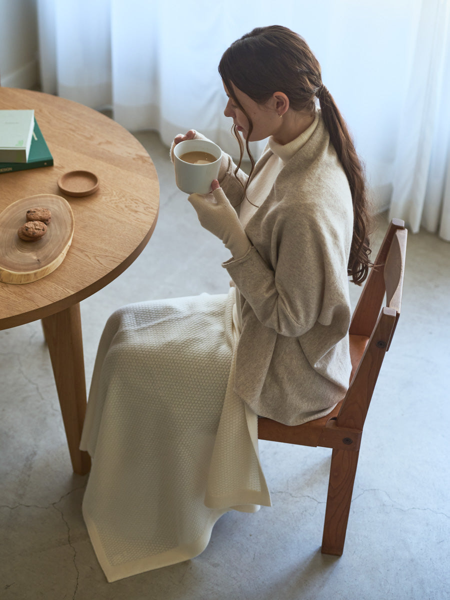 日本製】カシミヤ100% かのこ編みブランケット（120cm×80cm）レディース