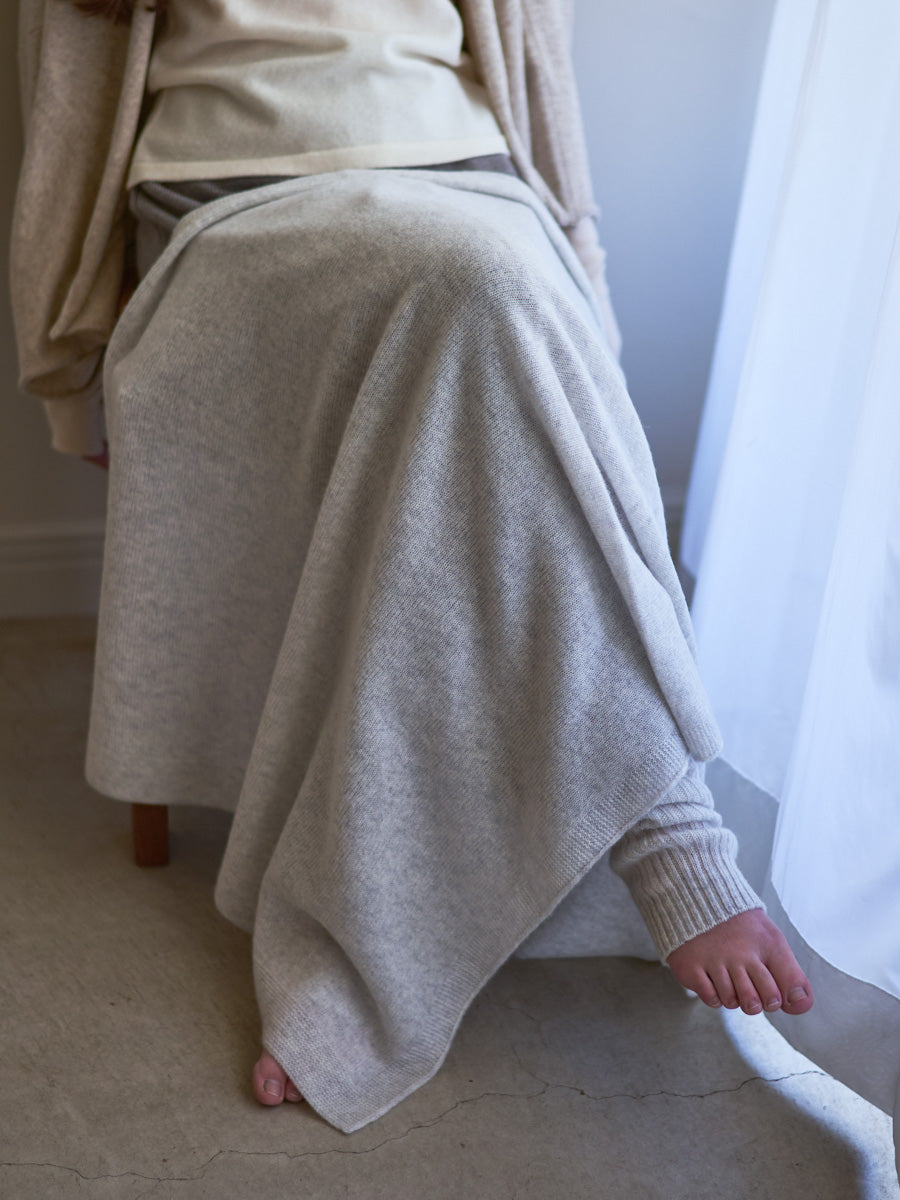 日本製】カシミヤ100% 天使のブランケット（120cm×78cm）レディース