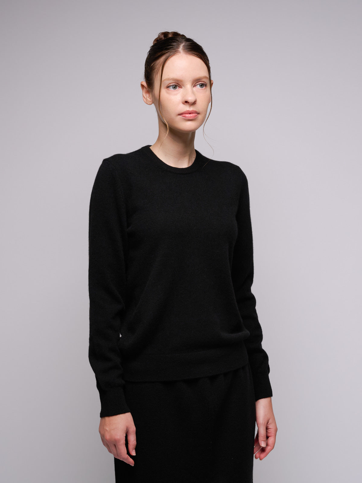 Cashmere crew neck sweater