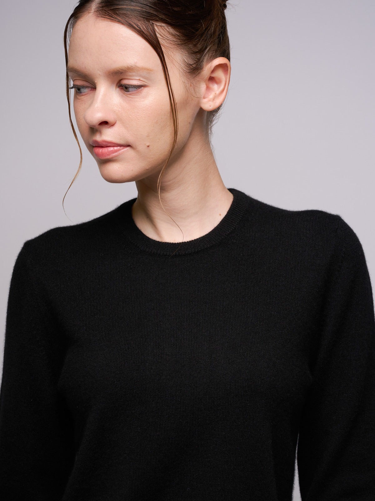 Cashmere crew neck sweater