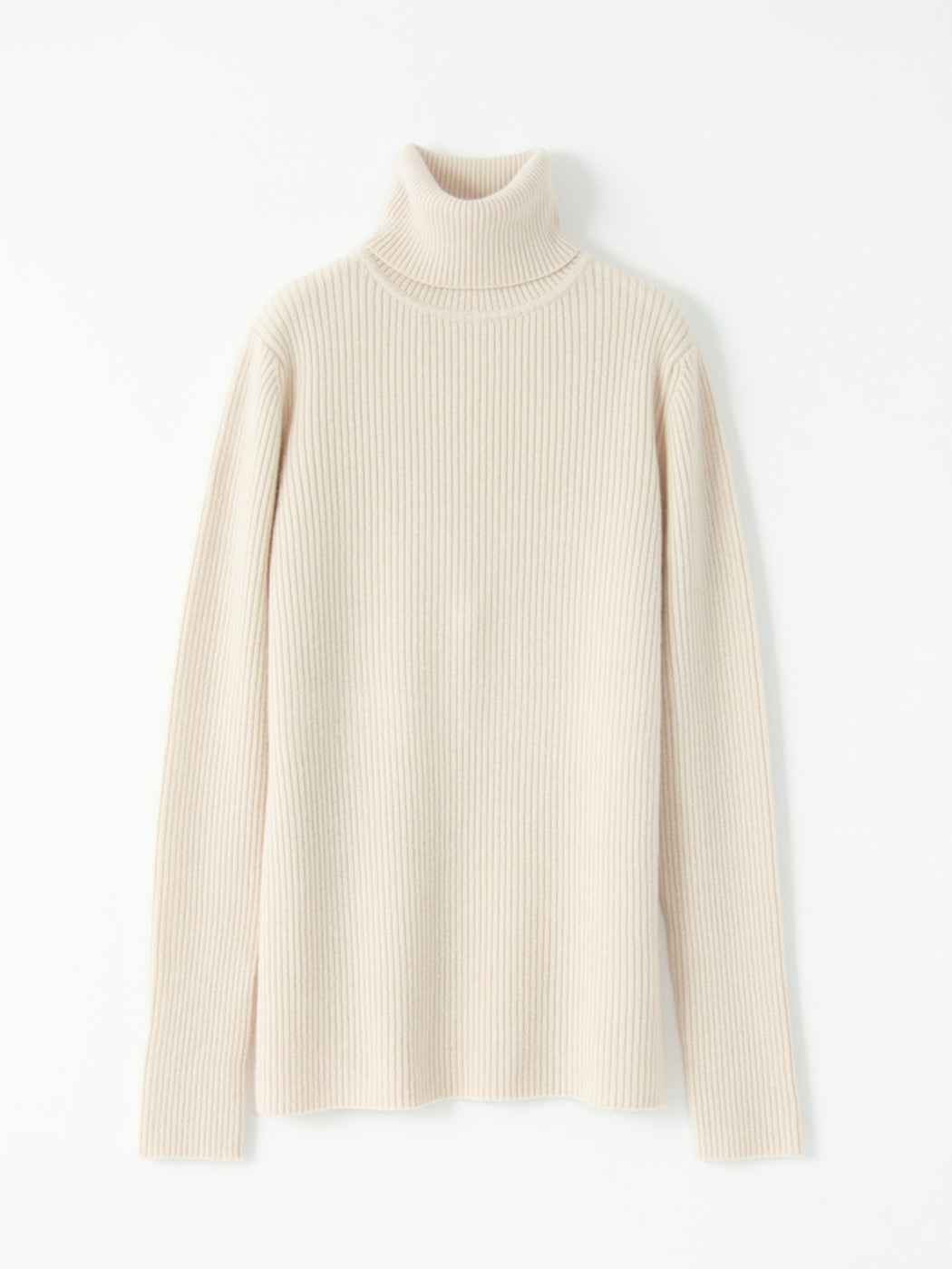 100% of cashmere rib turtleneck sweaters