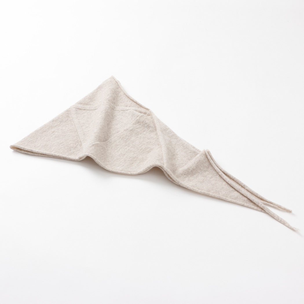 【日本製】カシミヤ100% トライアングルスカーフ（120cm×32cm）レディース / メンズ