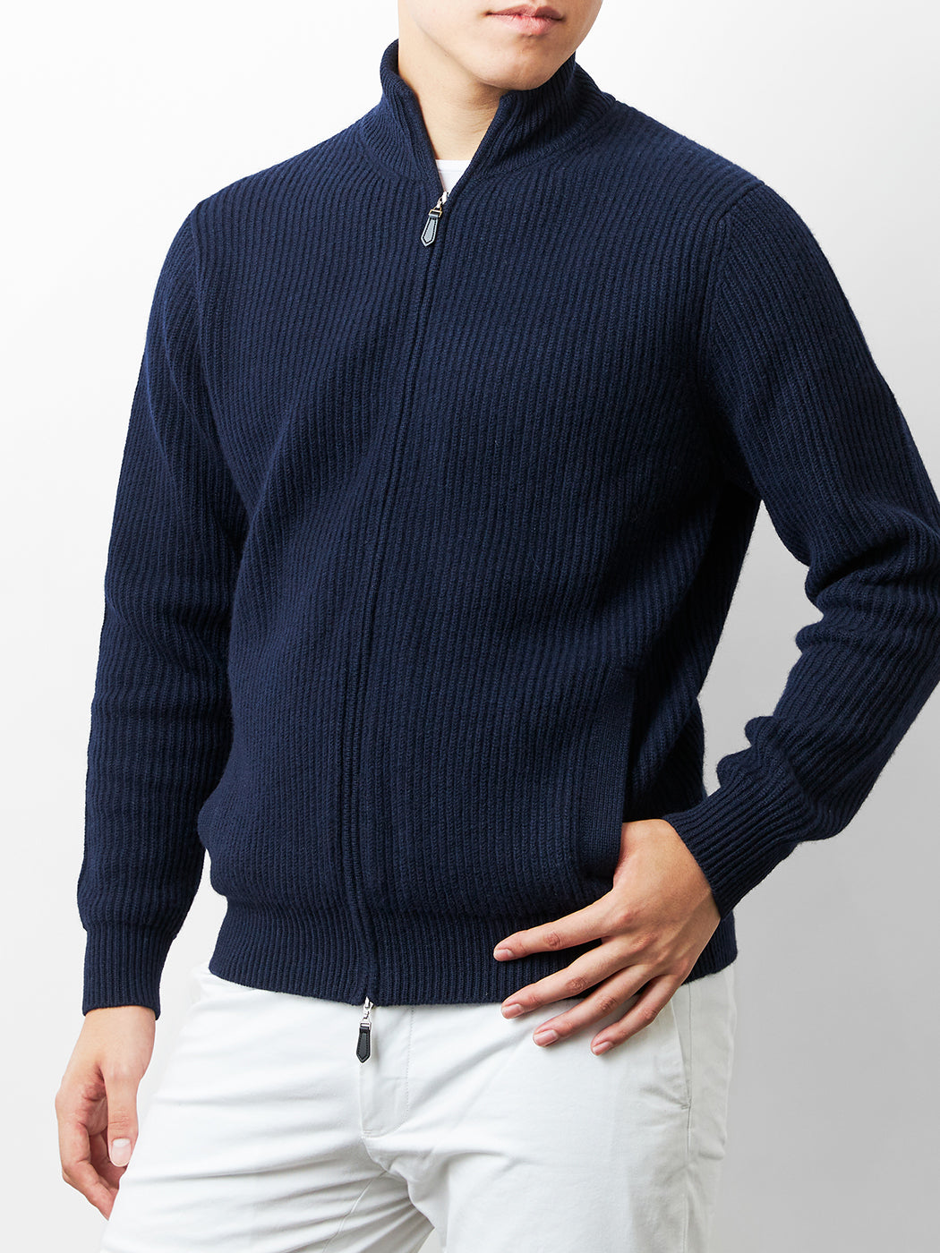 Cashmere crew neck sweater