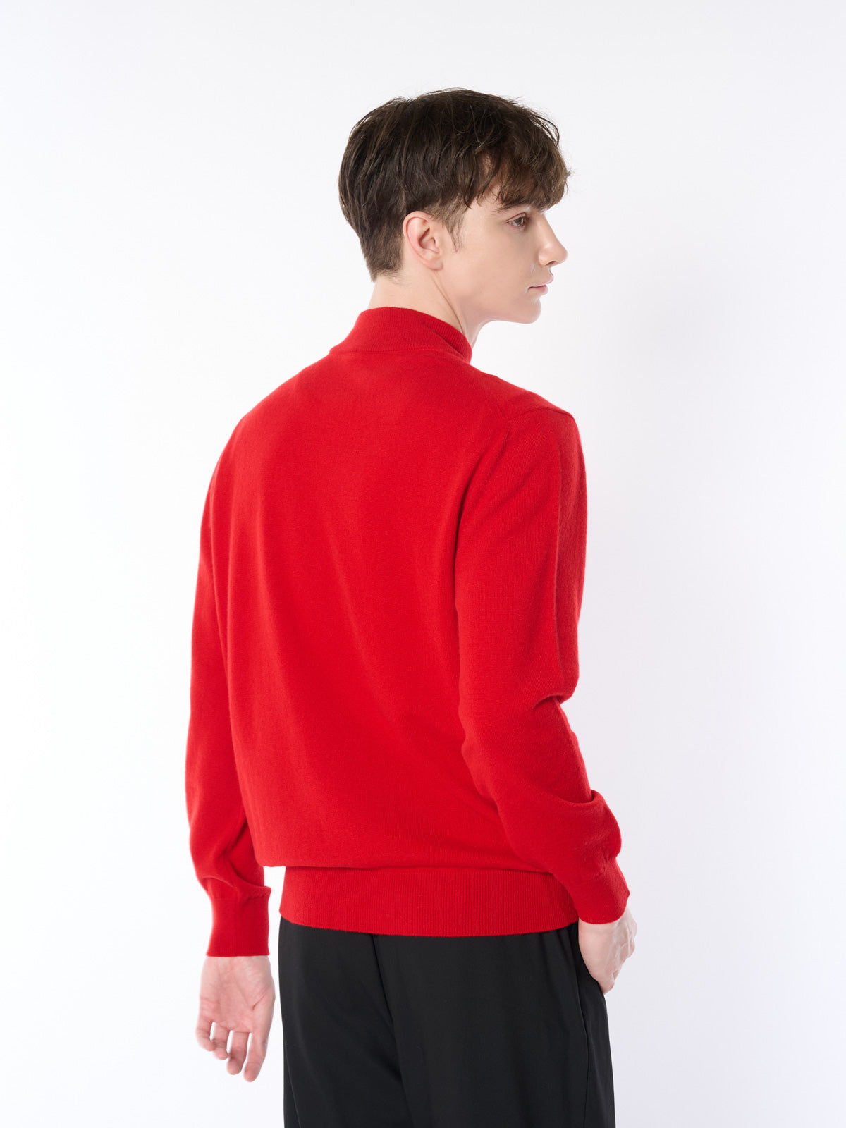 100% cashmere high neck sweater