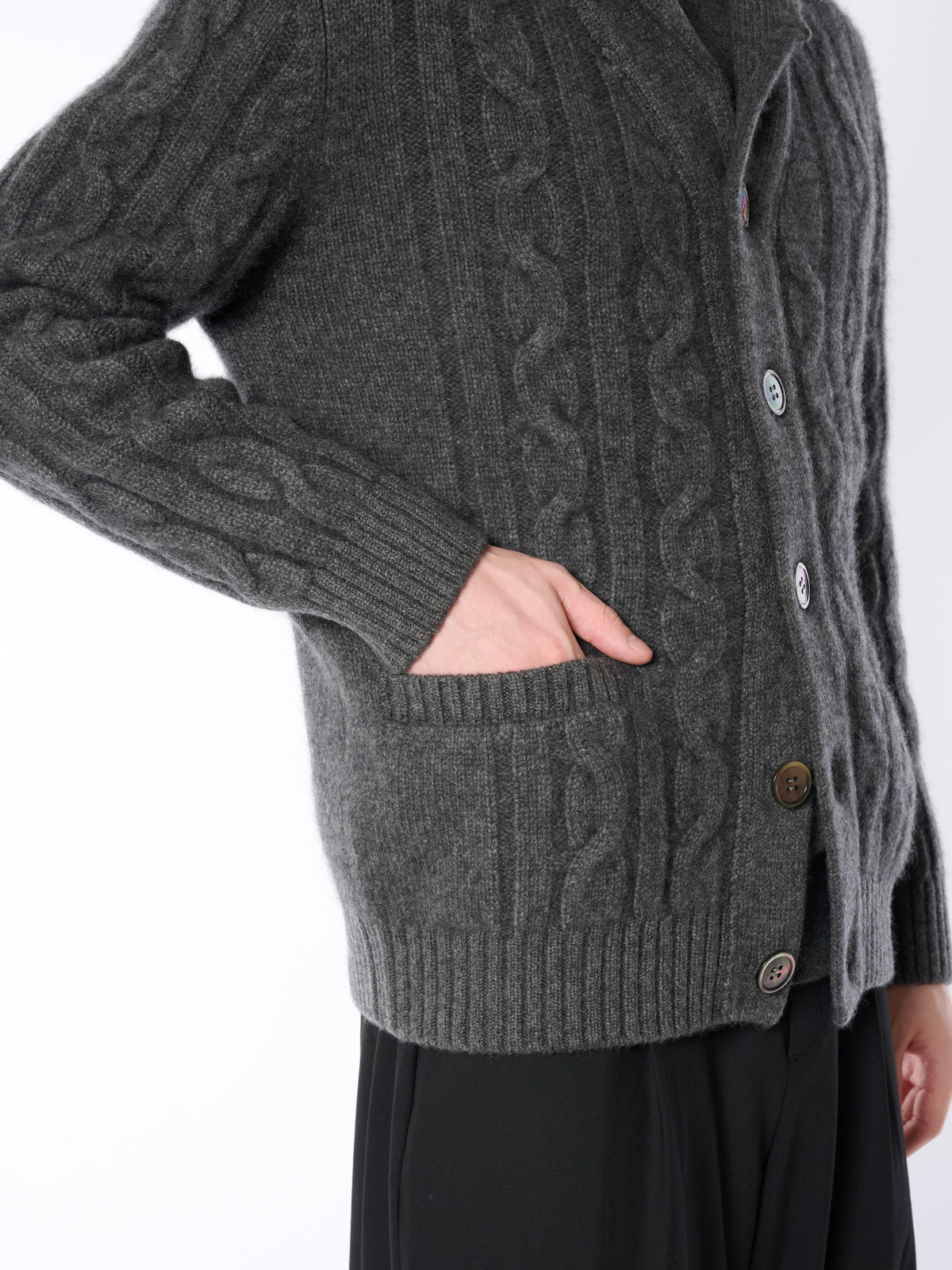 100% of cashmere cable knitting shawl collar cardigans