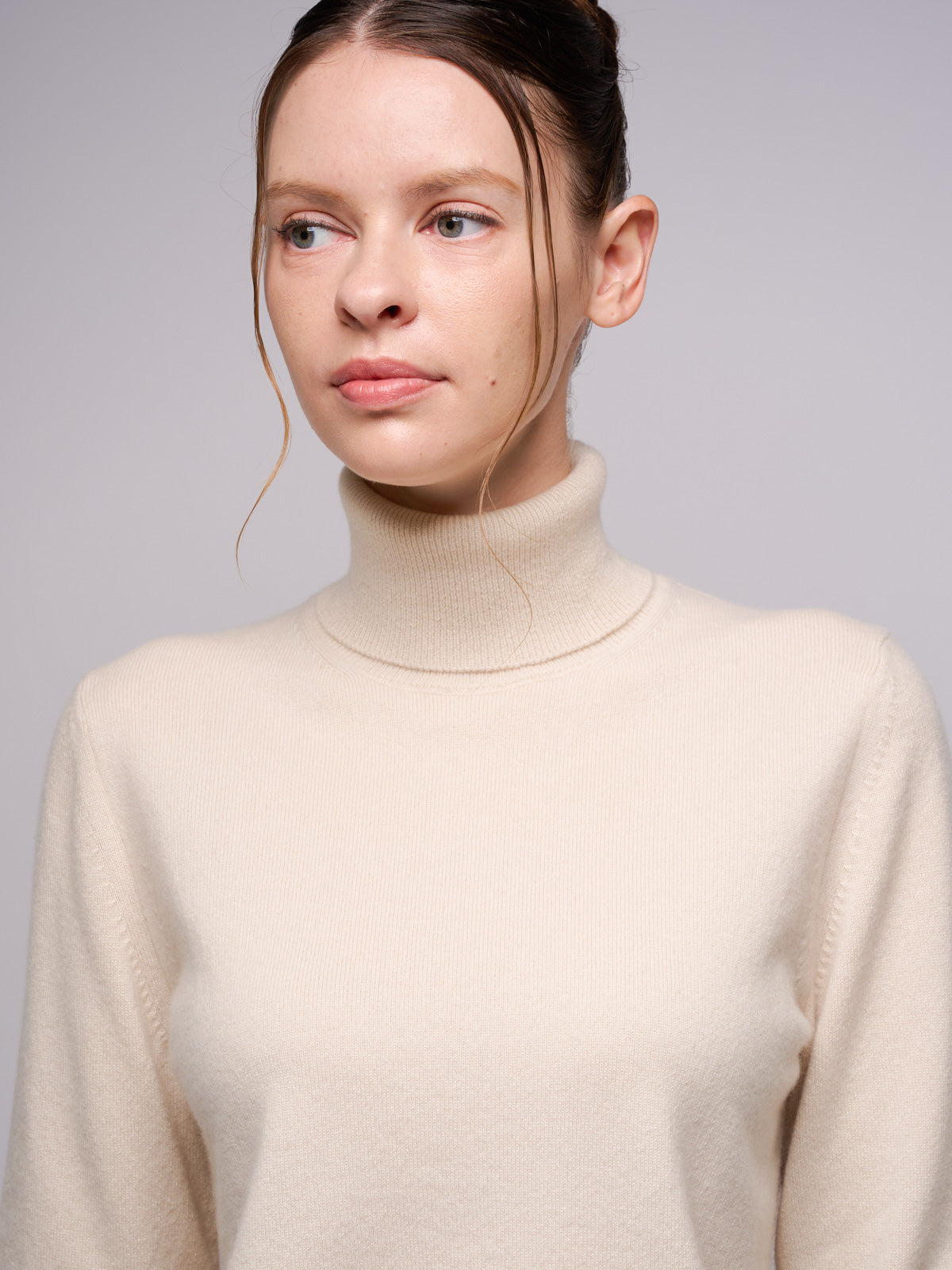 Cashmere crew neck sweater