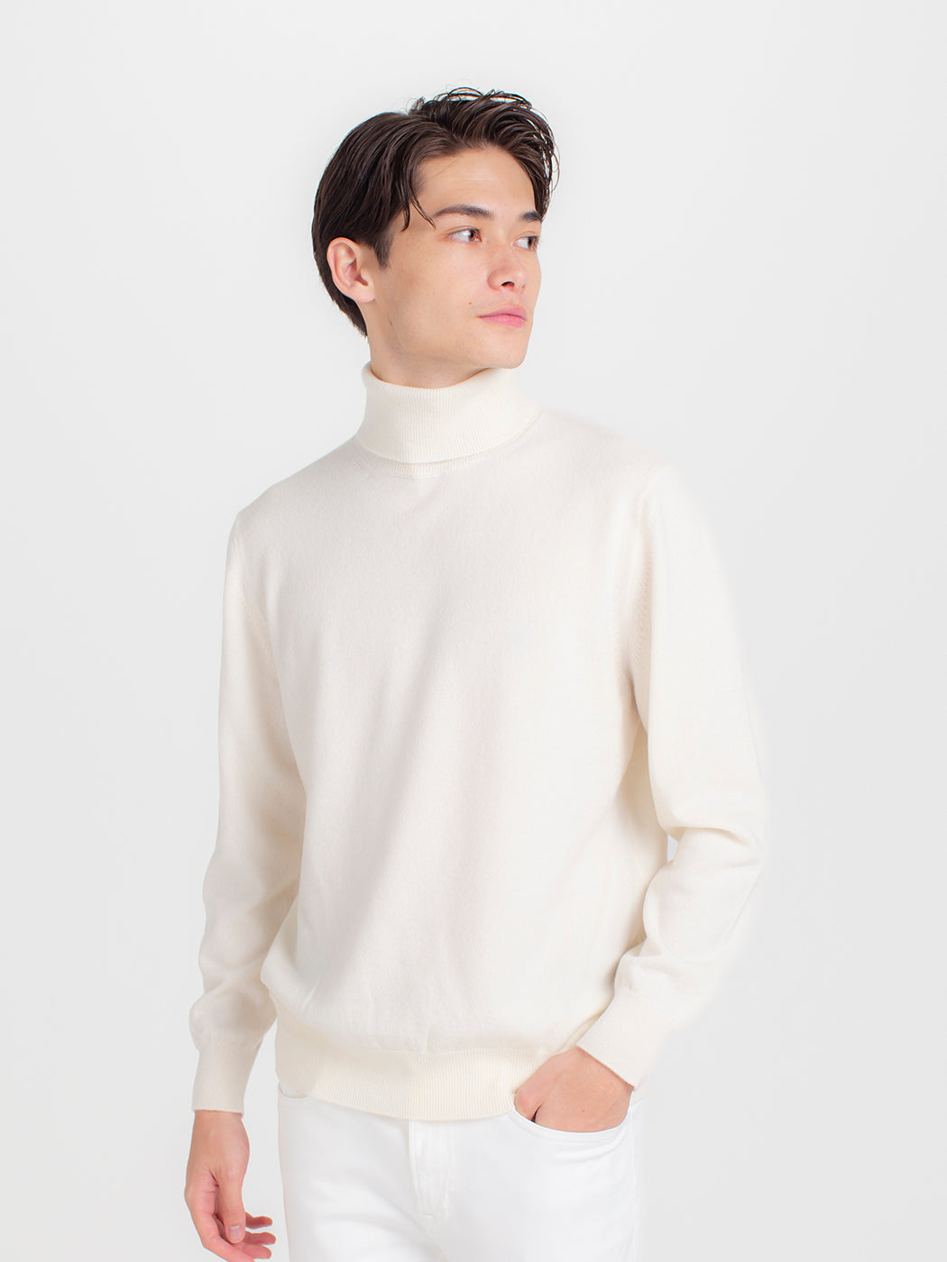 Kashmiyah 100 % turtleneck sweater