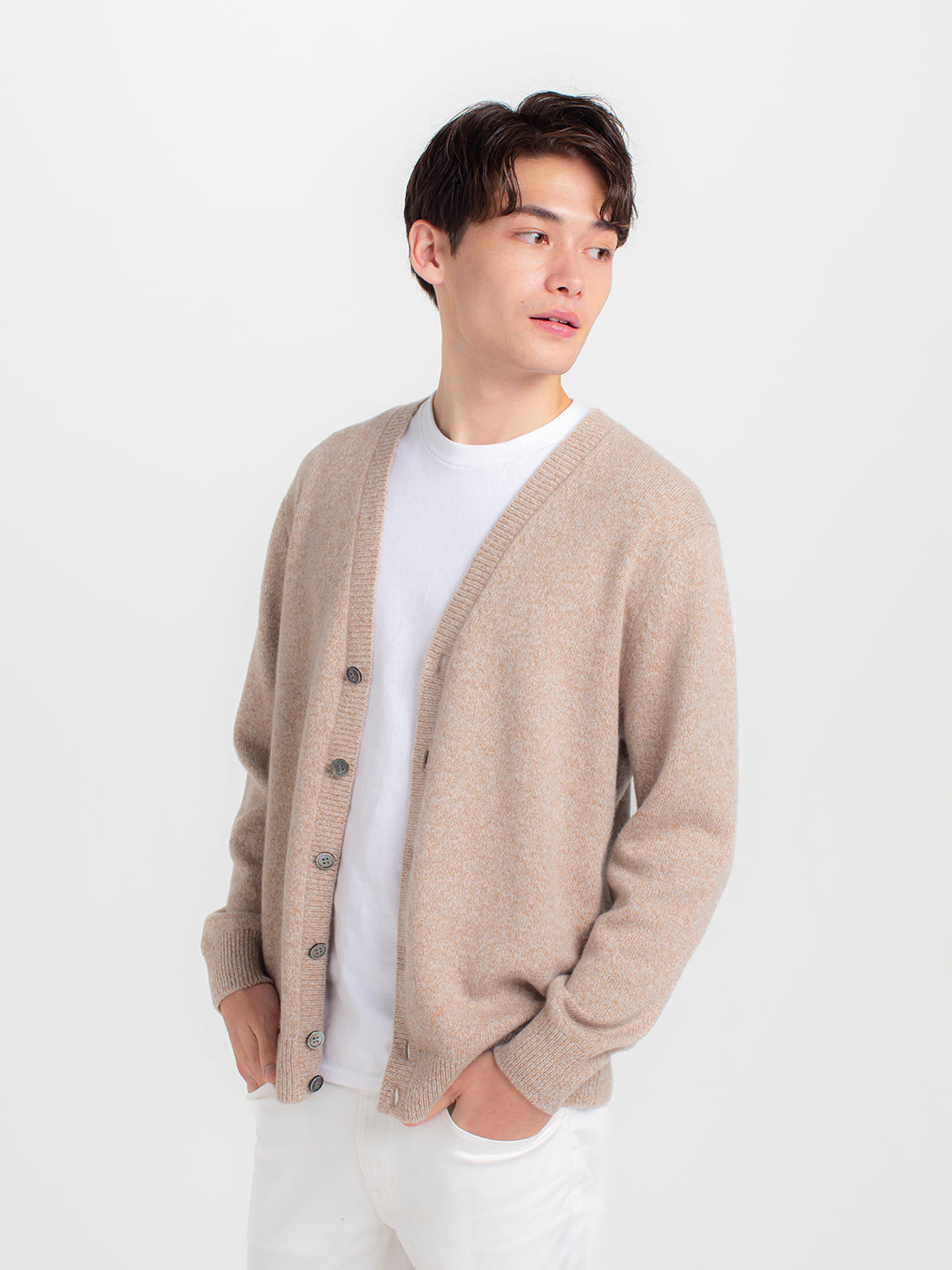 100% of four cashmere 杢 V neck cardigans