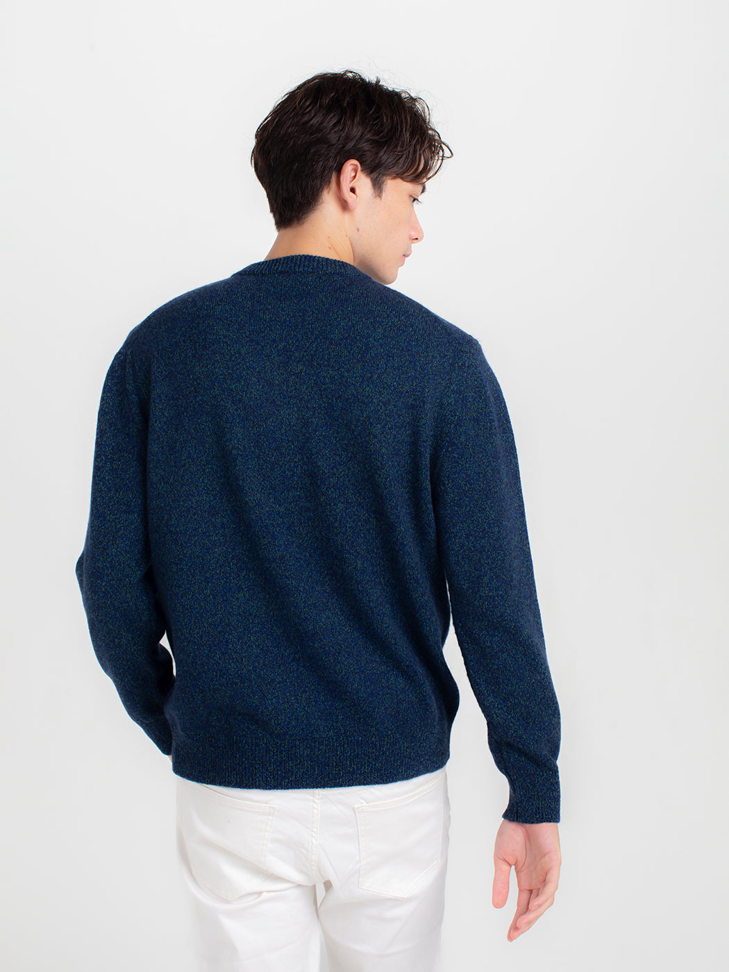 Cashmere crew neck sweater