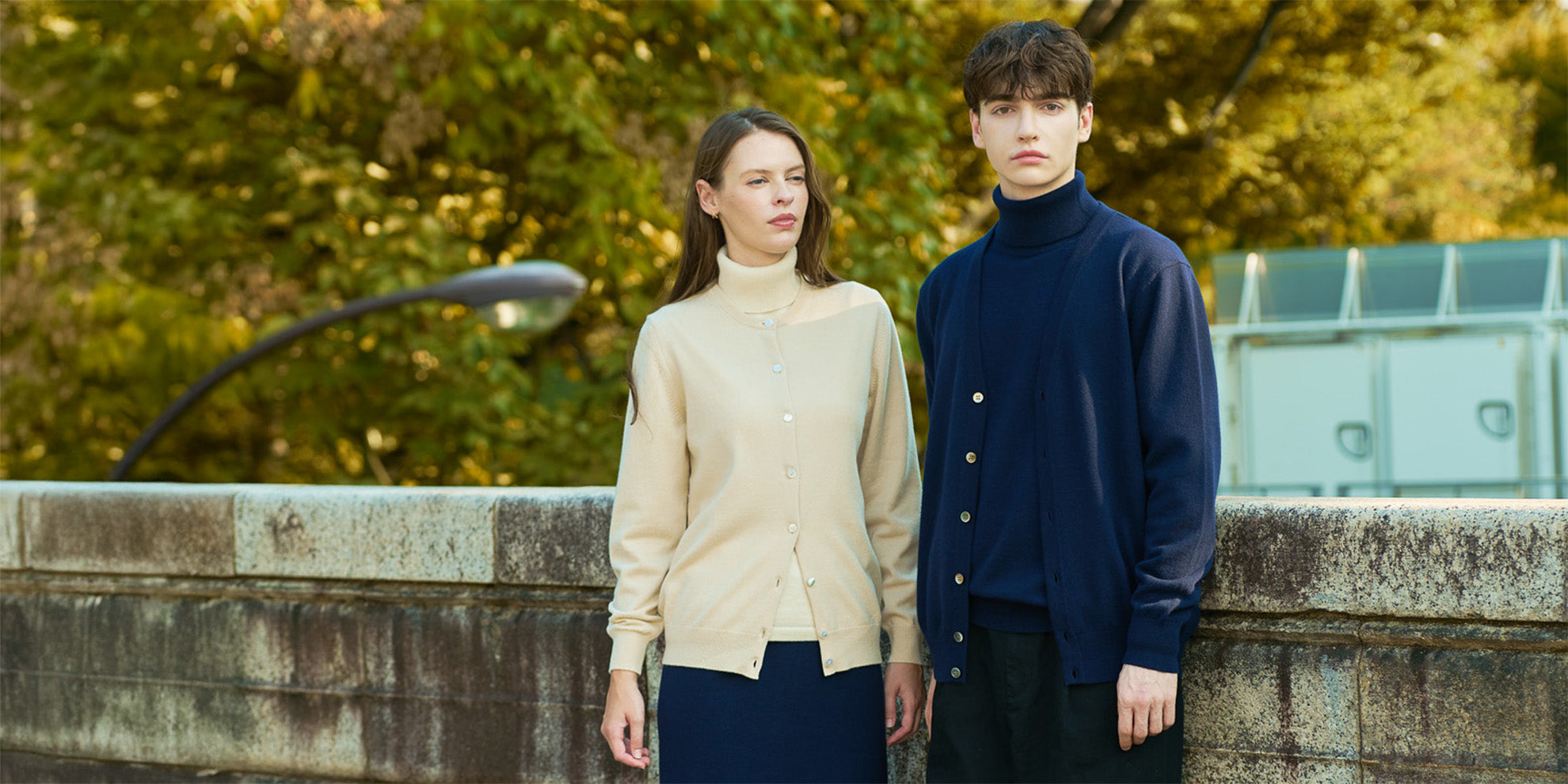 UTO シルク100% 長袖ニット　コーラルピンク UTO シルク100% 長袖ニット コーラルピンク UTO 公式オンライン