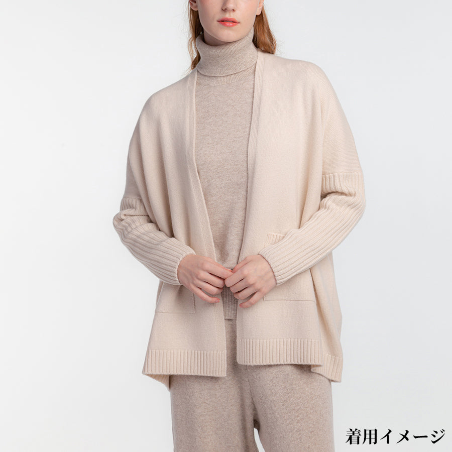 [女士M、L尺寸]精致的海军蓝套装（价值31万日元）